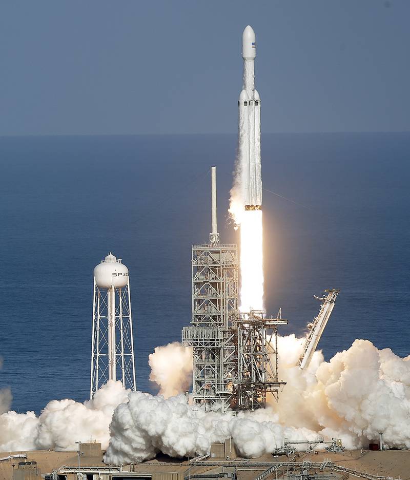 KRAFTIG: Falcon Heavy er den kraftigste raketten som er skutt opp i verdensrommet. 