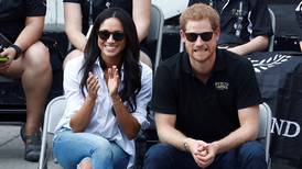 Prins Harry har forlovet seg med Meghan Markle