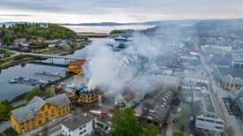 Flere mistet husene sine i brann i Levanger