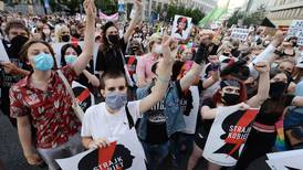 Polen sier de vil forlate avtale som skal hindre vold mot kvinner