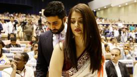 Aishwarya Rai Bachchan er syk med korona-viruset 