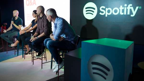 Spotify skal oversette podkaster ved hjelp av KI