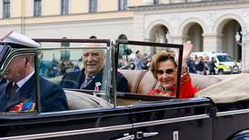 Kong Harald og dronning Sonja har tatt vaksinen