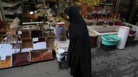 Iran setter opp kameraer for å overvåke kvinner