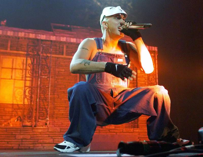 Bildet viser Eminem på scenen i Oslo i 2001.