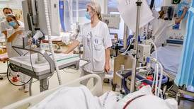 22.090 nye med korona siste døgn – nesten 600 på sykehus