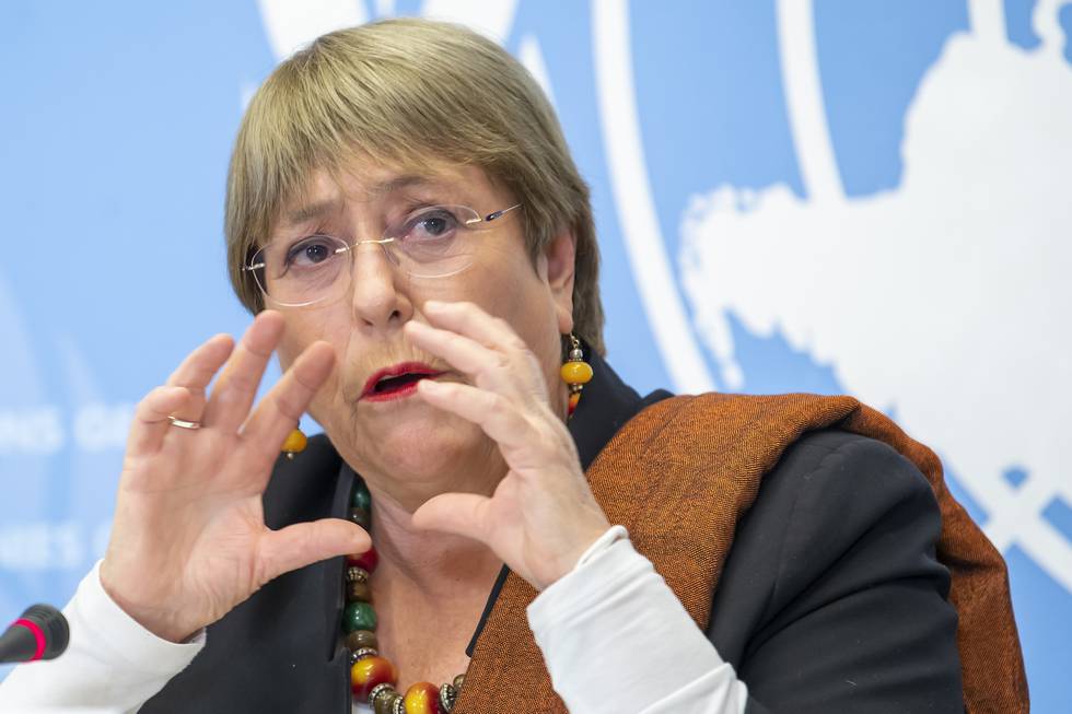 Bilder viser Michelle Bachelet som jobber med menneskerettigheter i FN. De har bevis for at til sammen 188 folk har blitt bortført i Ukraina.