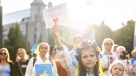 Folk skal markere støtte til Ukraina over hele landet