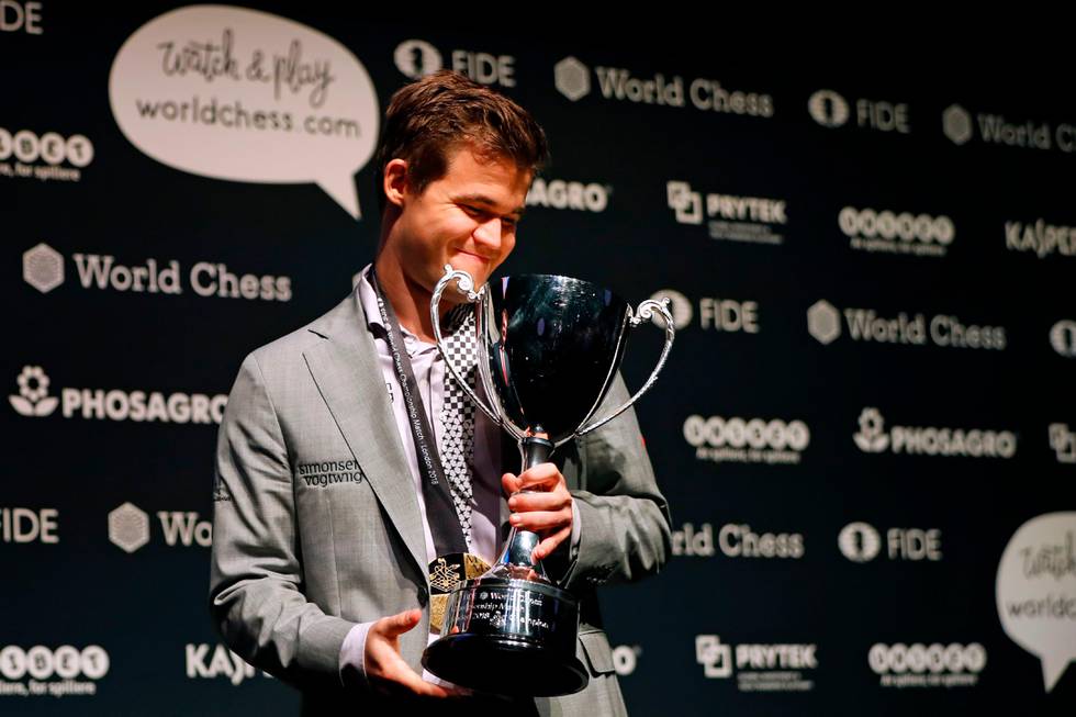 Bildet viser sjakk-spiller Magnus Carlsen. Onsdag ble han verdensmester i sjakk.