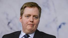 Islands statsminister slutter ikke