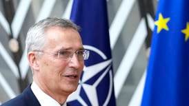 Jens Stoltenberg fortsetter som leder av Nato