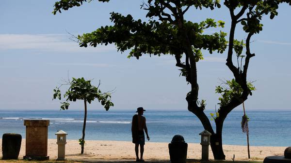Bali vil tjene mer på turister