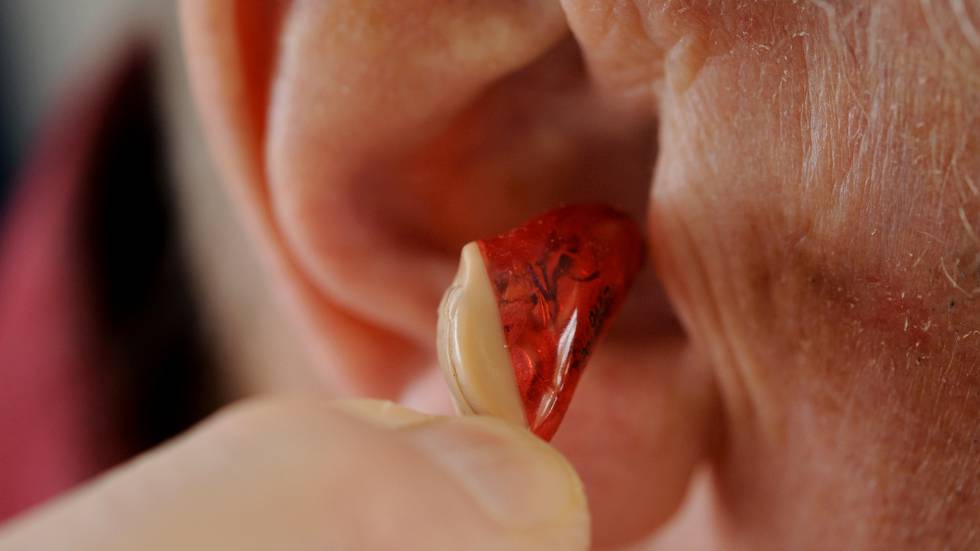 Yngre er mer positive til å bruke høreapparat