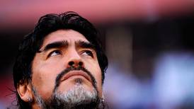 Maradona er død