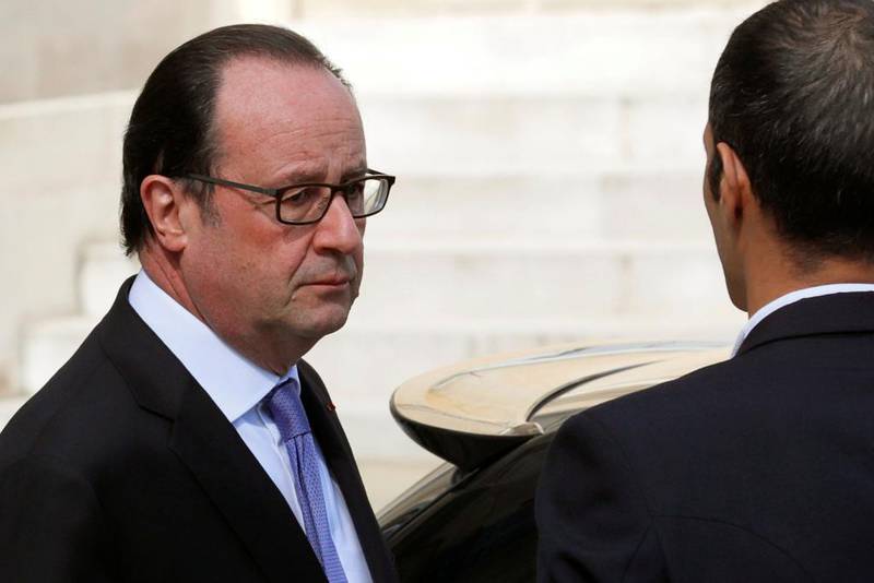 Bildet viser president François Hollande. Han er trist etter at Frankrike har blitt rammet av et nytt terrorangrep.