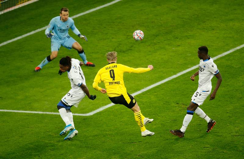 Bildet er av fotballspilleren Erling Braut Haaland. Det er fra kampen mellom Haaland sitt lag Borussia Dortmund og Club Brugge.