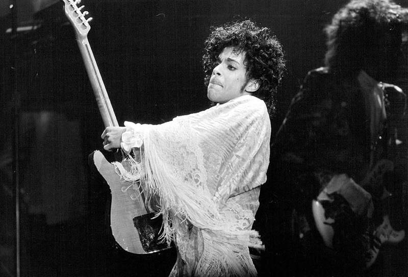 KJENT: 1984 var det året Prince ble kjent.. Her spiller han konsert på St. Paul Civic Center i St. Paul 25. desember. 