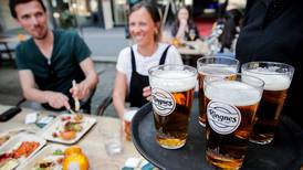 Håper Oslo-folket snart kan drikke øl igjen