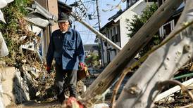 74 døde i tyfonen i Japan
