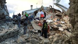 Minst 37 døde i jordskjelv i Italia