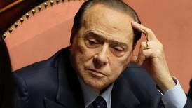 Italias tidligere statsminister Silvio Berlusconi er død