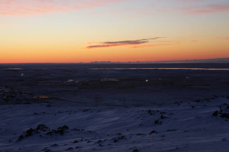 Bildet viser en farget himmel på Island.