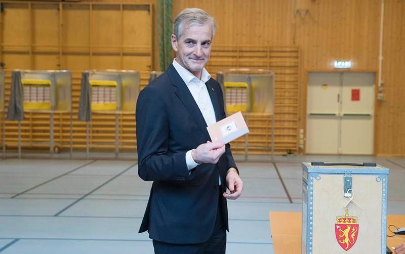 HØYTIDLIG: Jonas Gahr Støre fra Arbeiderpartiet (Ap) tror det blir et spennende valg. 