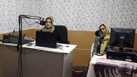 Taliban stenger radiostasjon drevet av kvinner