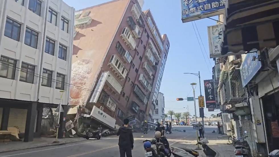 Over tusen skadd etter jordskjelv