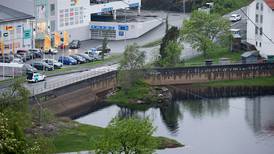 Ettåring død - mistenker vannet på Askøy