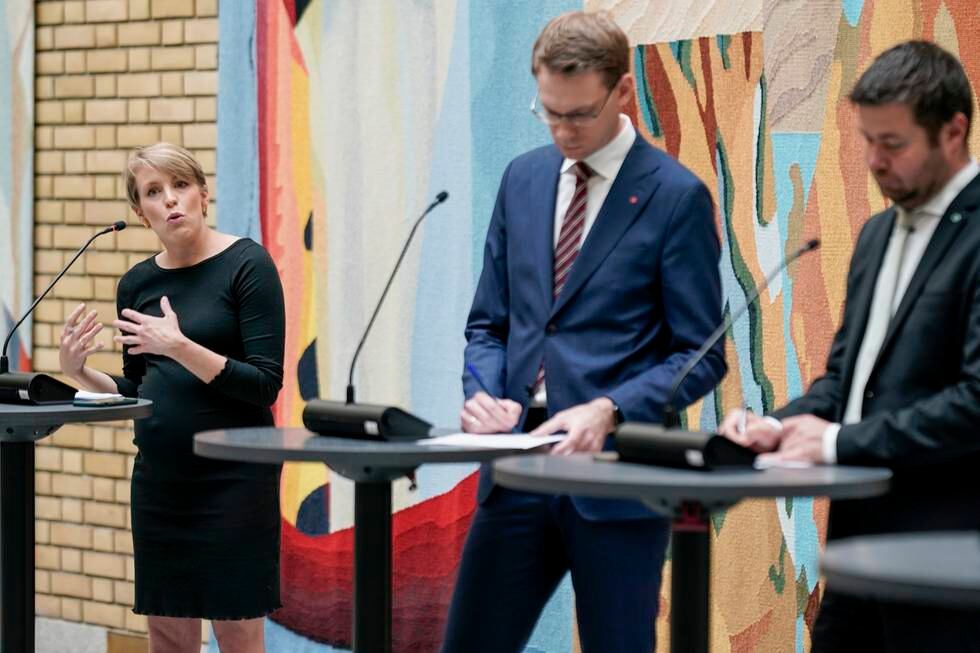  Kari Elisabeth Kaski (SV) er fornøyd med at partiet har fått gjennomslag for å reverse deler av regjeringens kutt til bistand i revidert nasjonalbudsjett. 
Foto: Stian Lysberg Solum / NTB