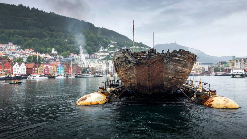 Bildet viser Maud i Bergen havn.